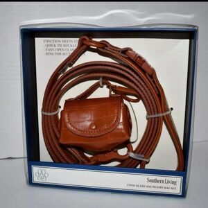 Southern Living Vegan Croco Leather Leash w Waste Bag Carrier in Caramel #L-CROC